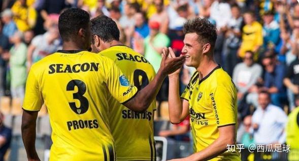 乐部在现代 乐部在现代