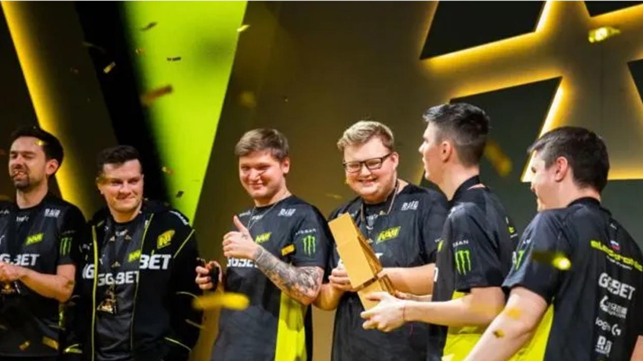 配合更是为 配合更是为