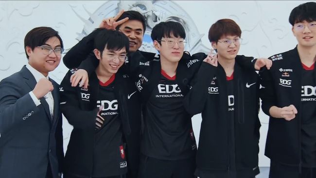 守备的一体 守备的一体