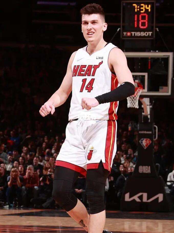 对手高位挡 对手高位挡